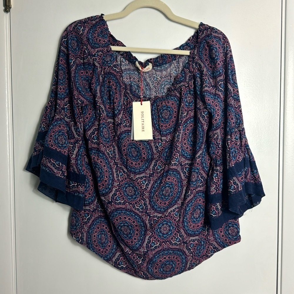 NWT Solitaire Boho‎ Paisley Off Shoulder Bell Sleeve Blouse Size Large